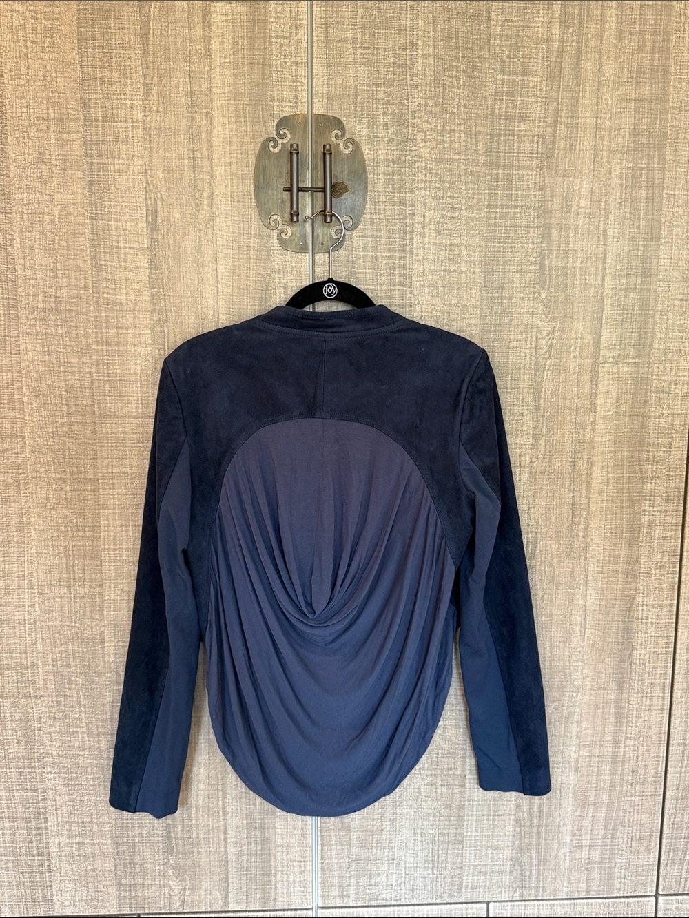 BCBGMAXAZRIA Faux Suede Jacket With a Draped Shawl Collar - Picture 4 of 17